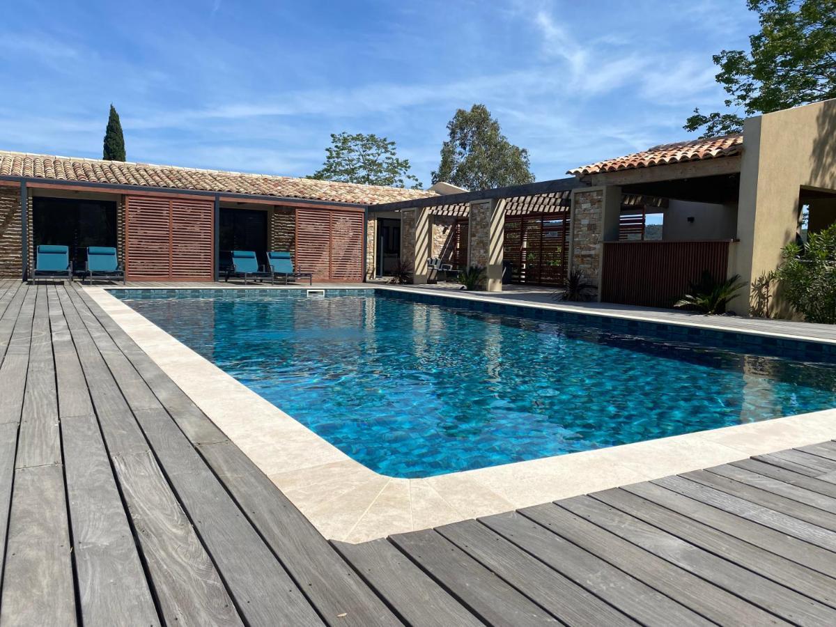 Magnifique Villa Avec Piscine Au Coeur Des Vignes Cogolin Kültér fotó