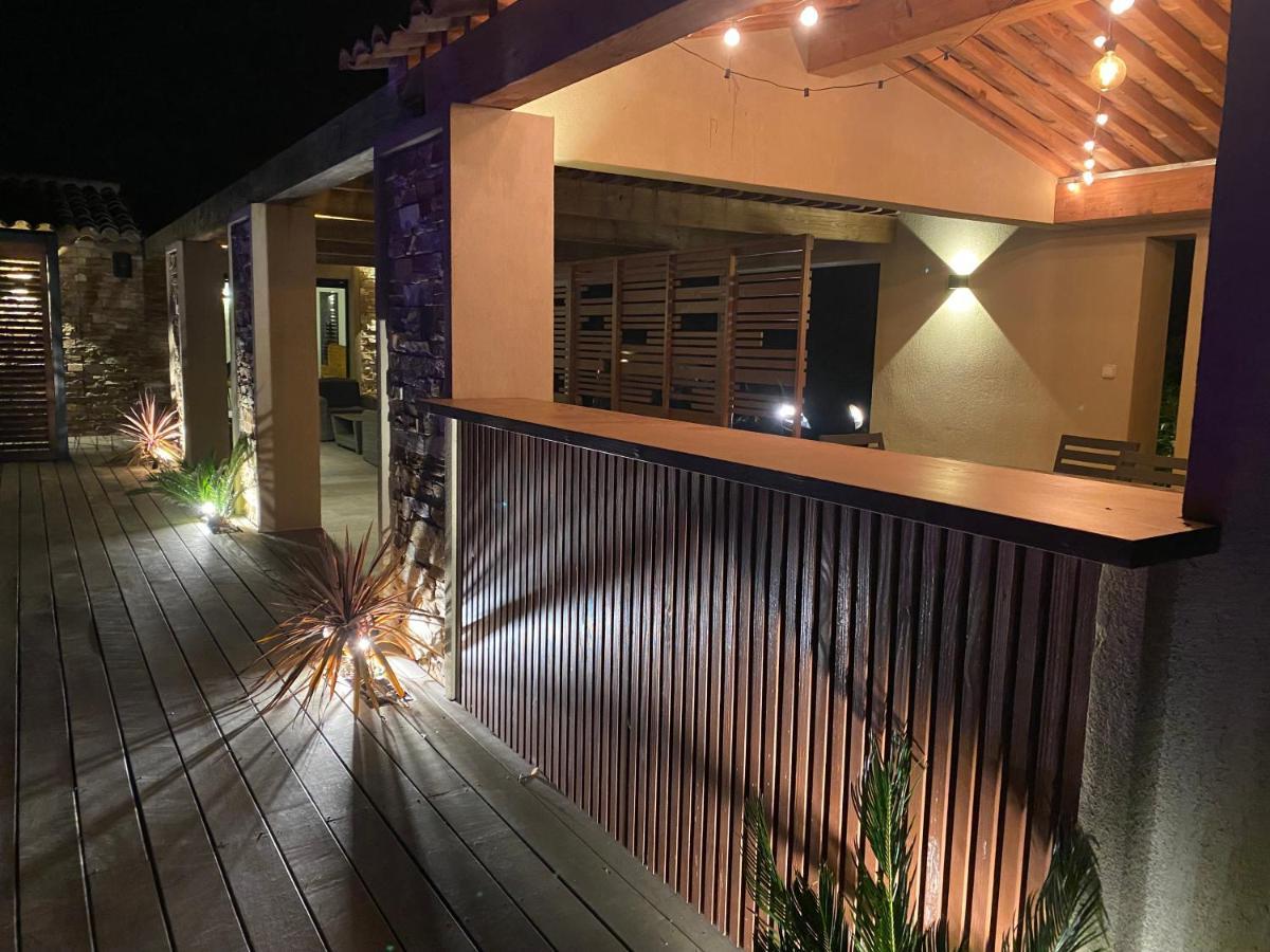 Magnifique Villa Avec Piscine Au Coeur Des Vignes Cogolin Kültér fotó