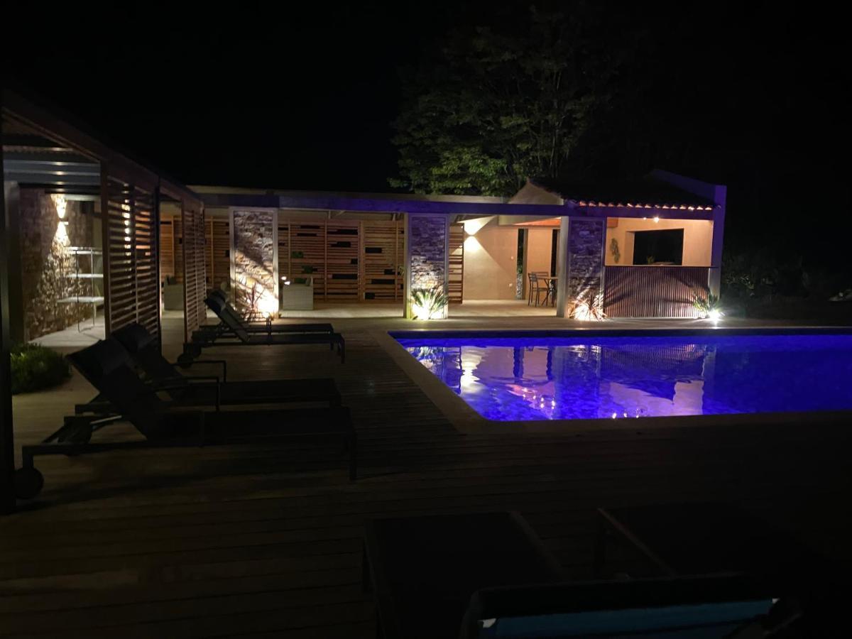 Magnifique Villa Avec Piscine Au Coeur Des Vignes Cogolin Kültér fotó