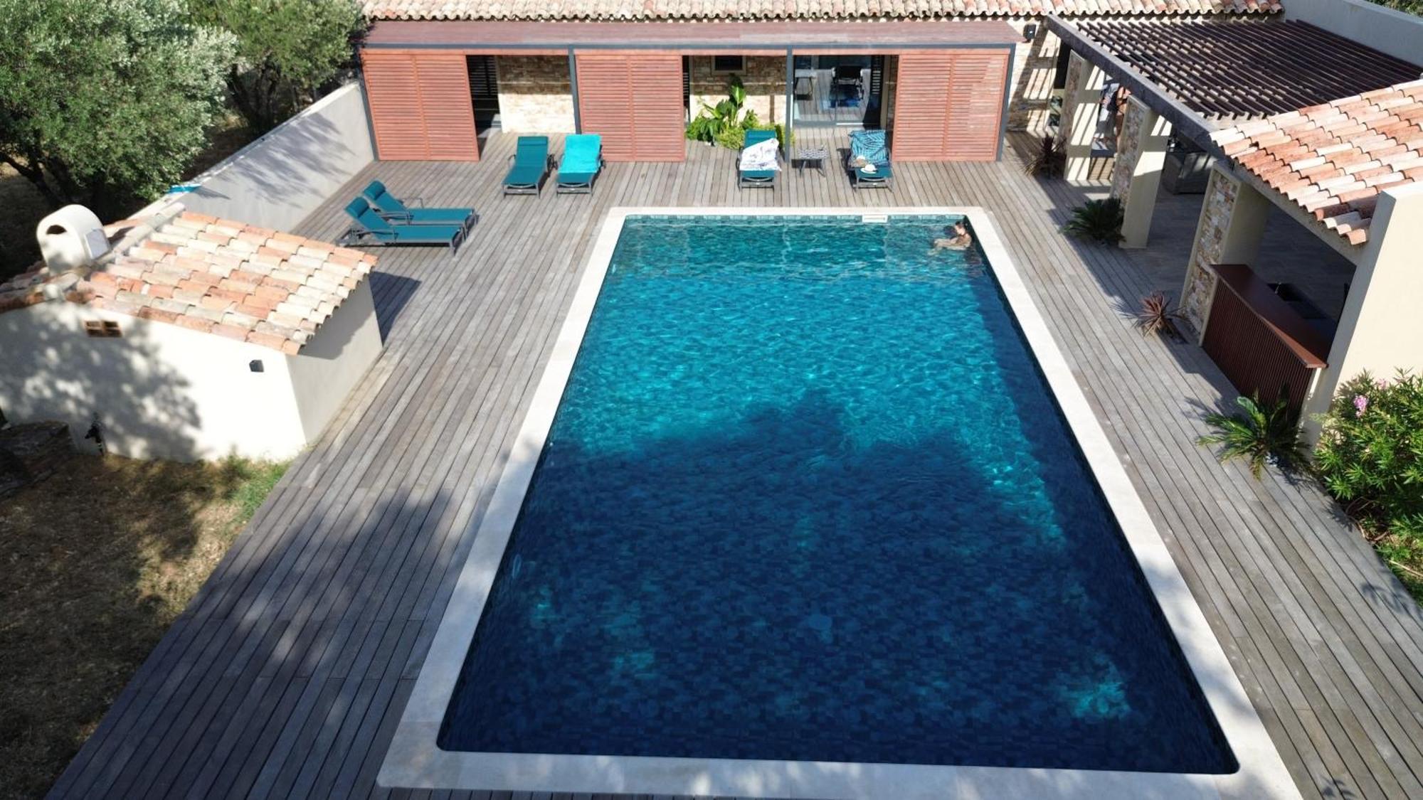 Magnifique Villa Avec Piscine Au Coeur Des Vignes Cogolin Kültér fotó